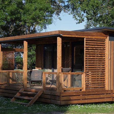 Camping Onlycamp Tours Val De Loire Saint-Avertin Exteriör bild
