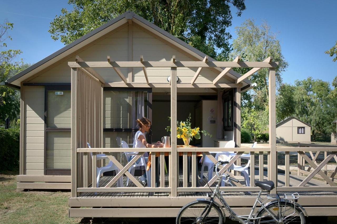 Camping Onlycamp Tours Val De Loire Saint-Avertin Exteriör bild