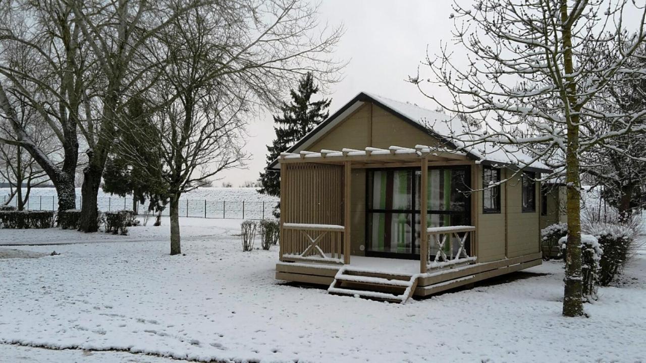 Camping Onlycamp Tours Val De Loire Saint-Avertin Exteriör bild