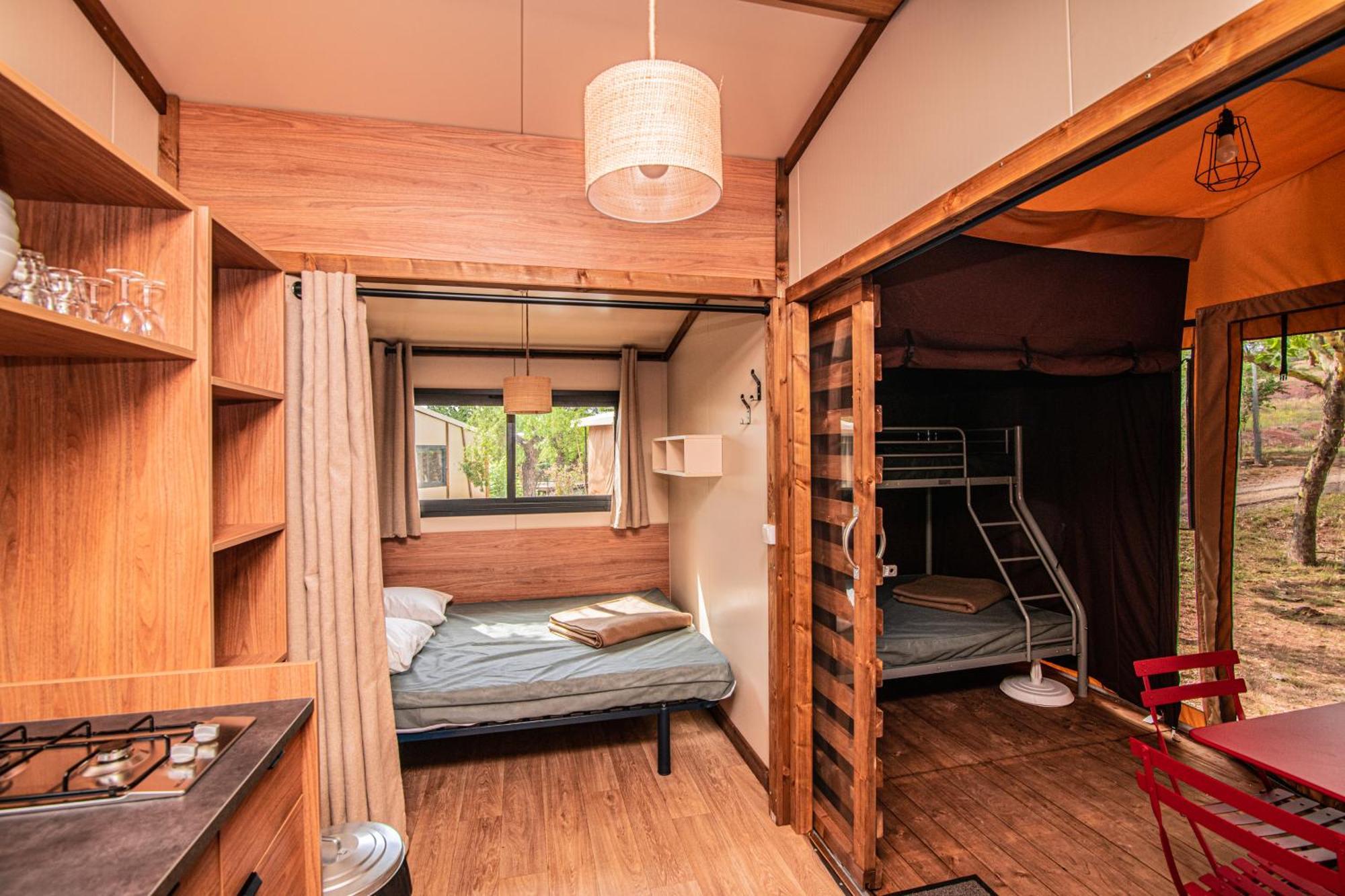 Camping Onlycamp Tours Val De Loire Saint-Avertin Exteriör bild