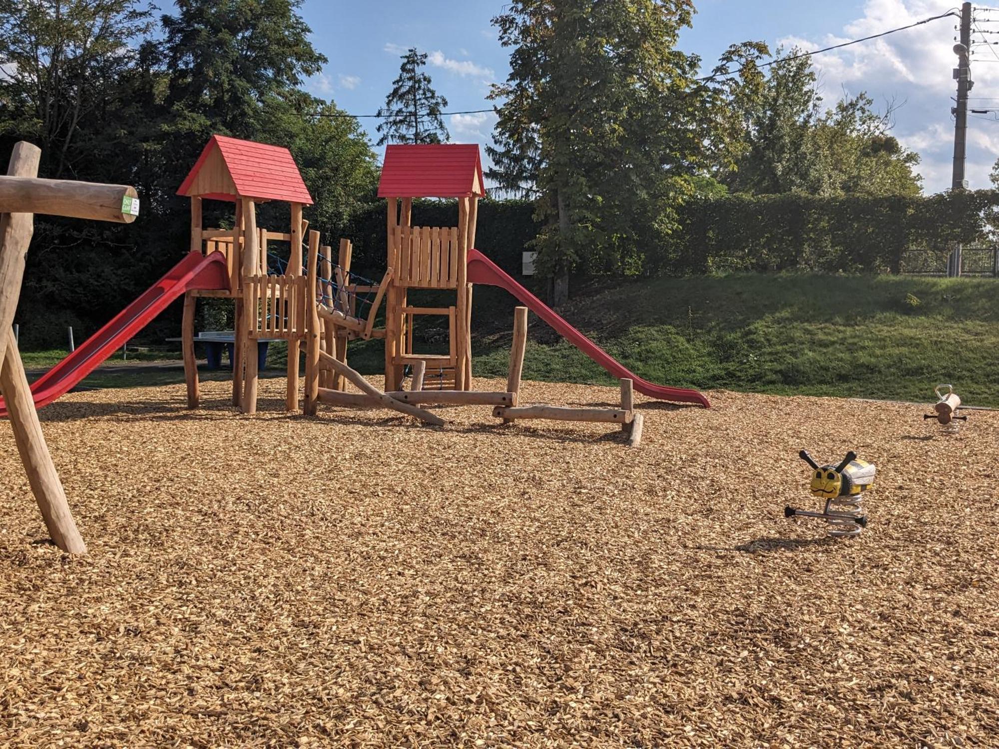 Camping Onlycamp Tours Val De Loire Saint-Avertin Exteriör bild