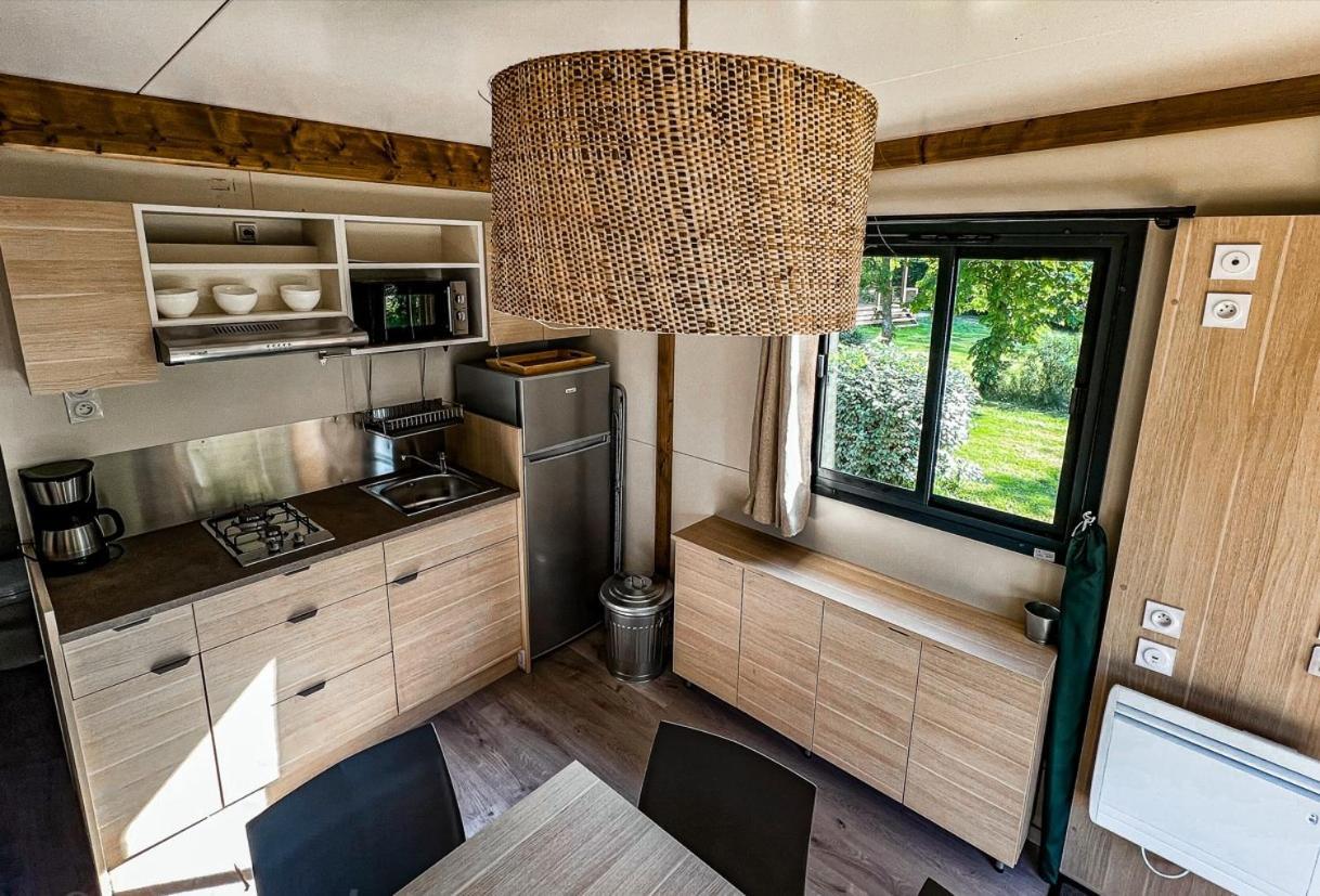Camping Onlycamp Tours Val De Loire Saint-Avertin Exteriör bild